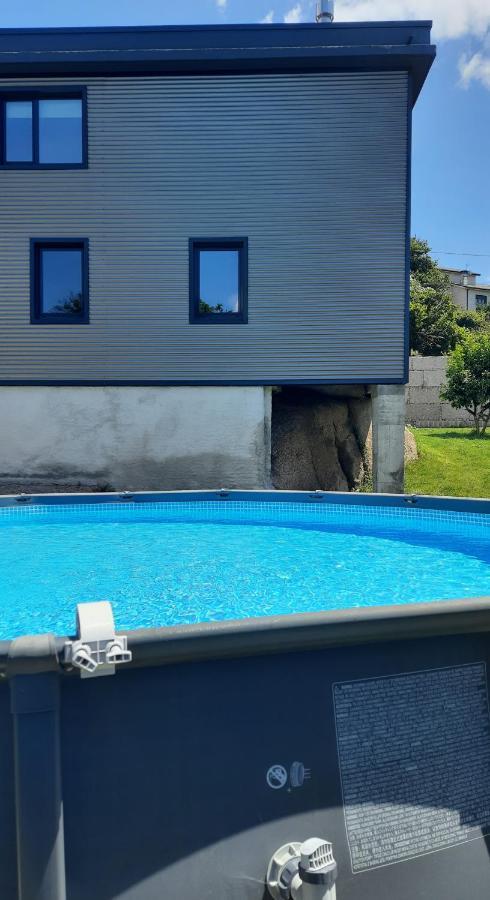 Cachada Turhouse Villa Mos Bagian luar foto